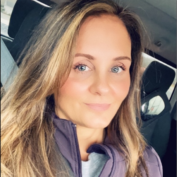 Meet your Posher, Charlotte - Picture 1 of 1